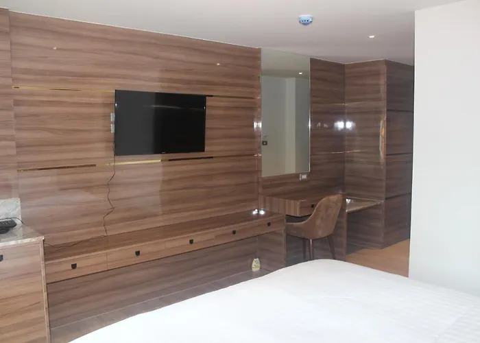H-district Boutique Poshotel 호스텔