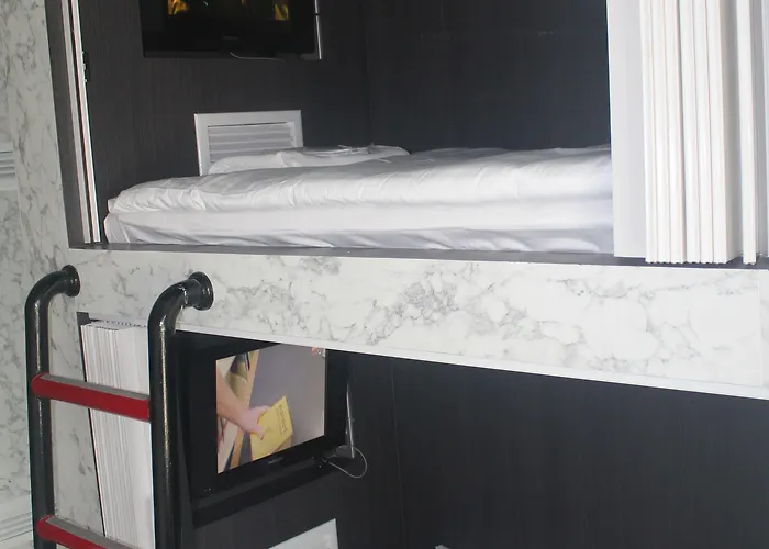 H-district Boutique Poshotel 호스텔 *