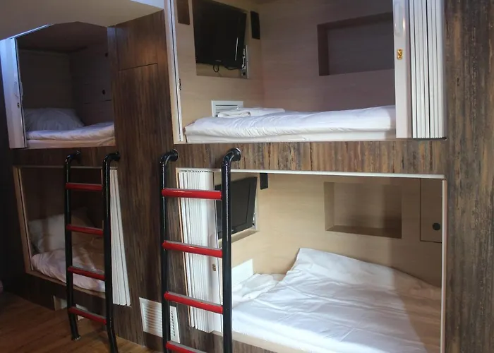 Hostel H-district Boutique Poshotel